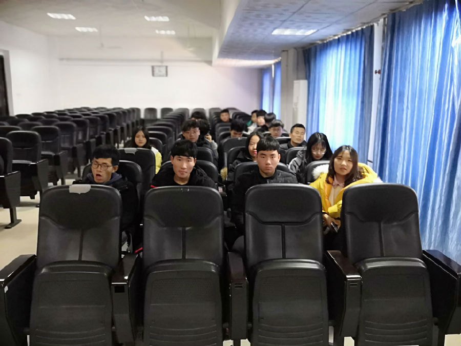 体育团干培训 照片 1 222.jpg