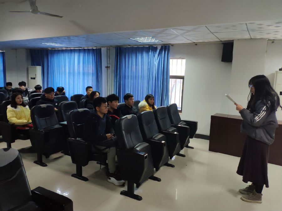 体育团干培训 照片 2 3313.jpg